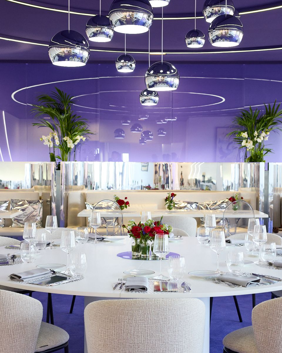 Intérieur du chalet CFM réalisé par STIK&CO au Farnborough International Airshow 2026