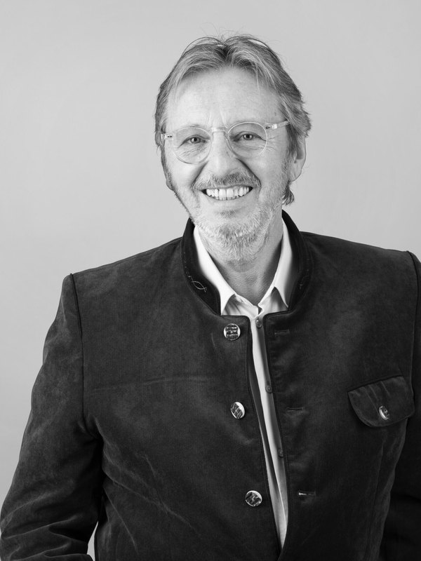 Patrick Olier, responsable administratif et financier de STIK&CO