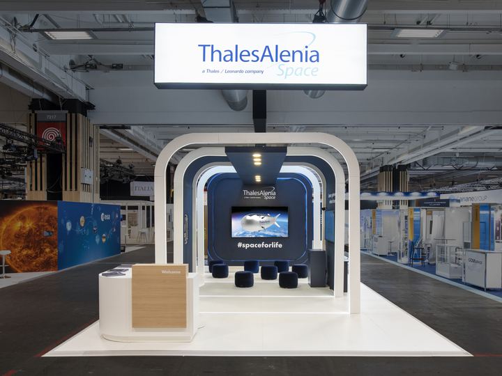 Stand THALES ALENIA — IAC · PARIS